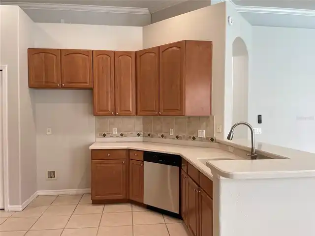 Listing Photo 9