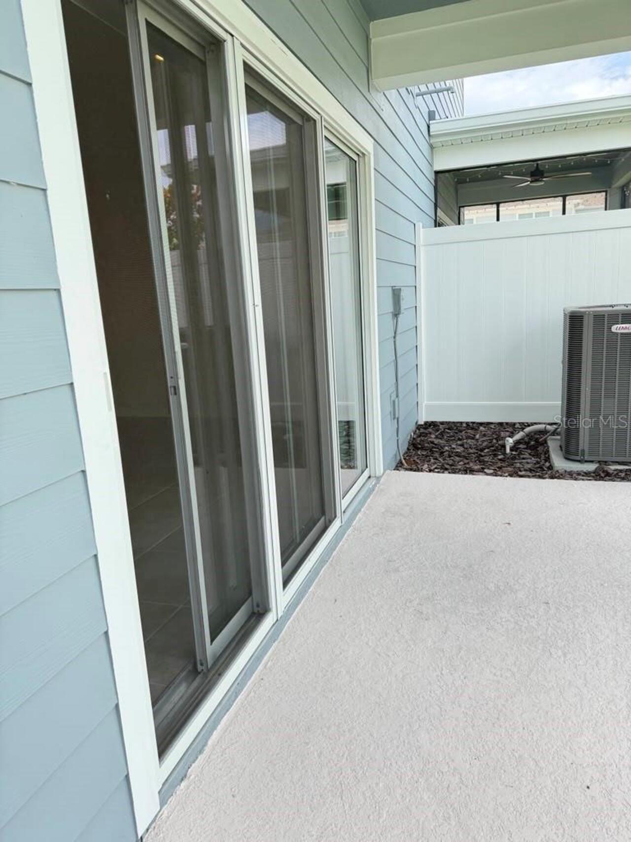 Listing Photo 12