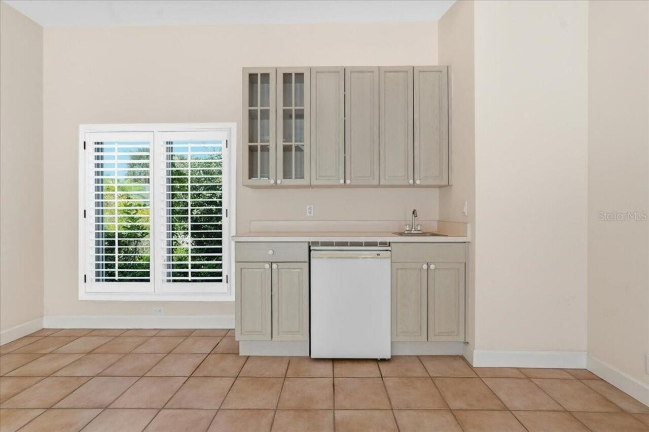 Listing Photo 43