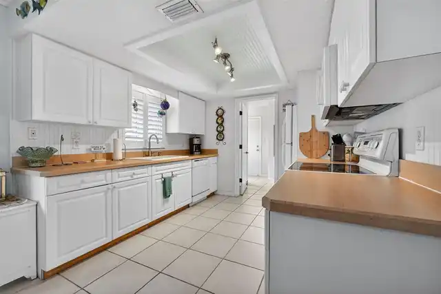 Listing Photo 74