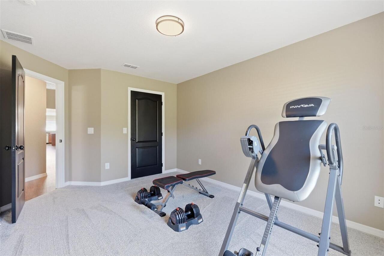 Listing Photo 17