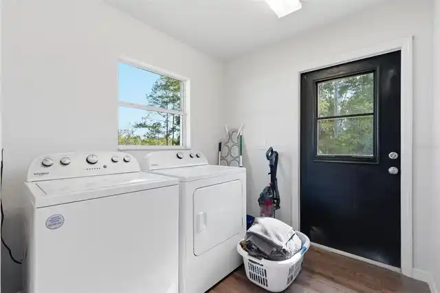 Listing Photo 43