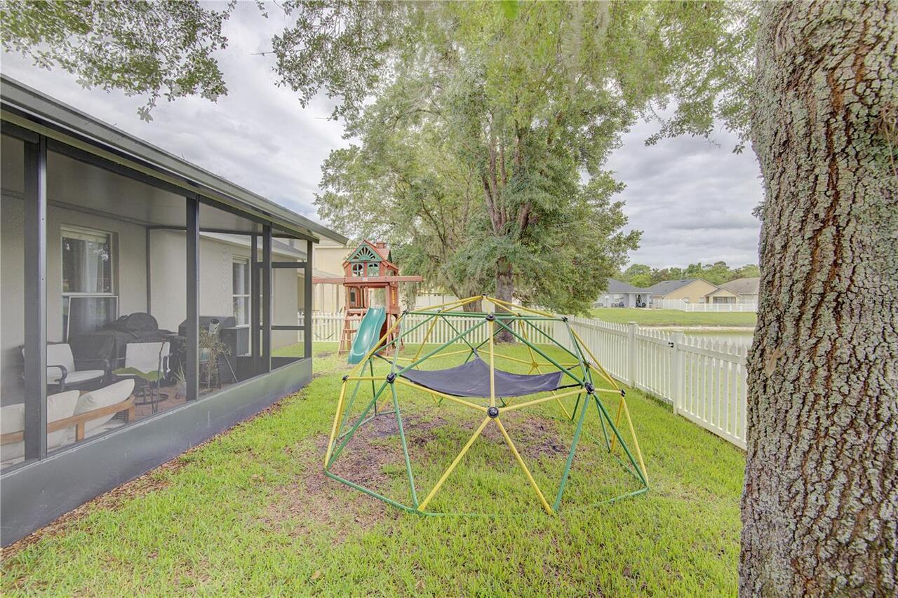 Listing Photo 43