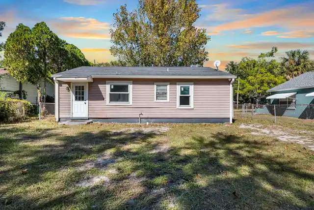 Listing Photo 19