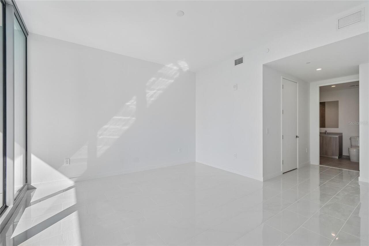 Listing Photo 37