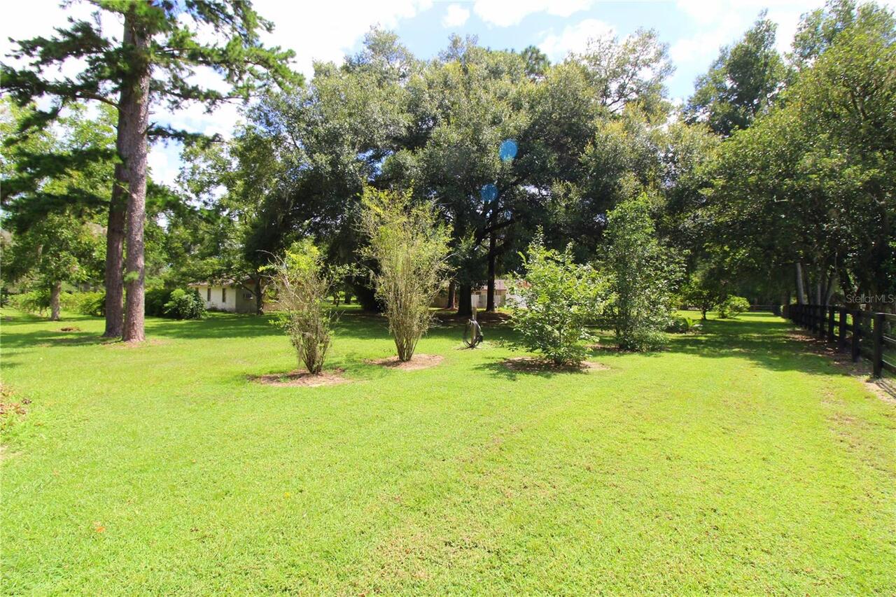 Listing Photo 8