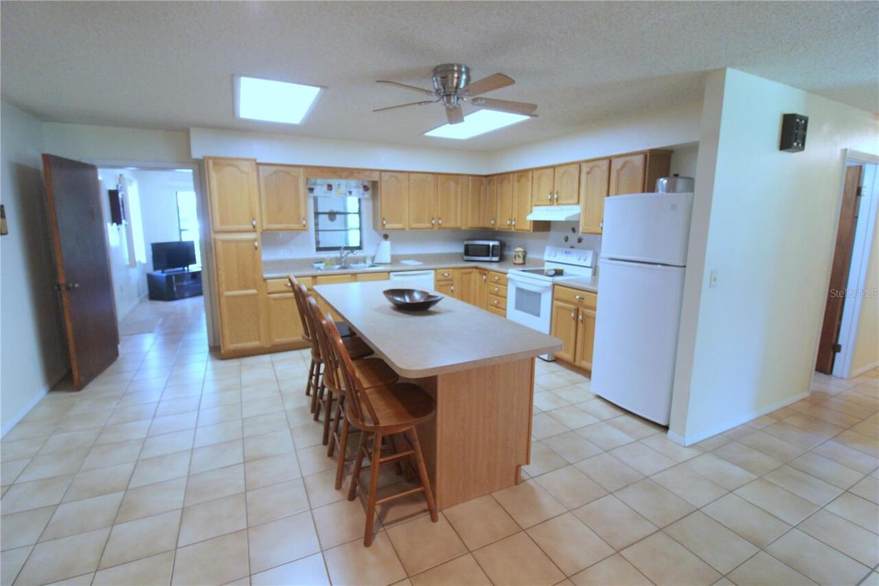 Listing Photo 13