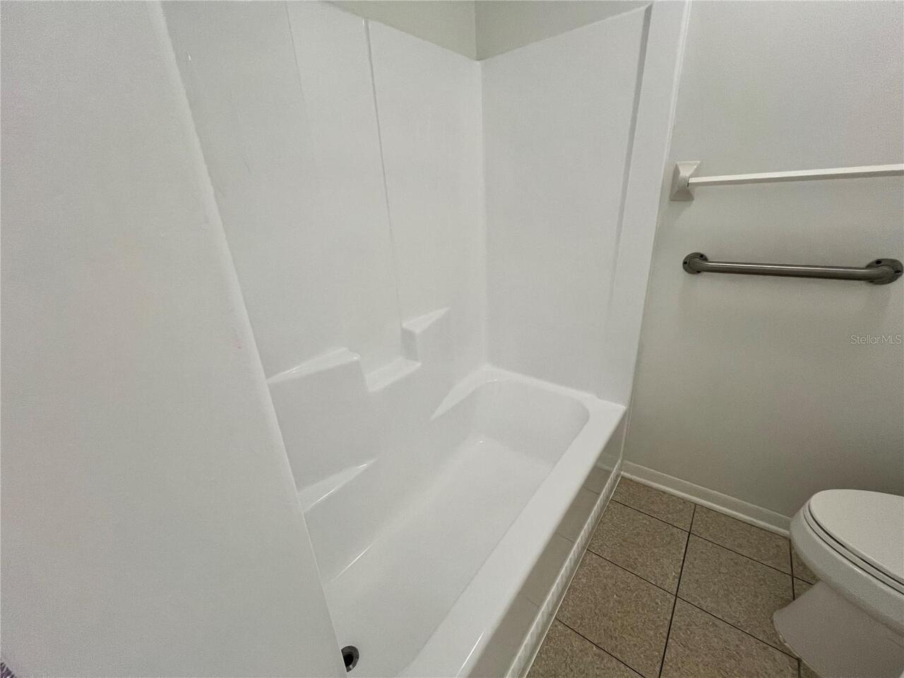 Listing Photo 28