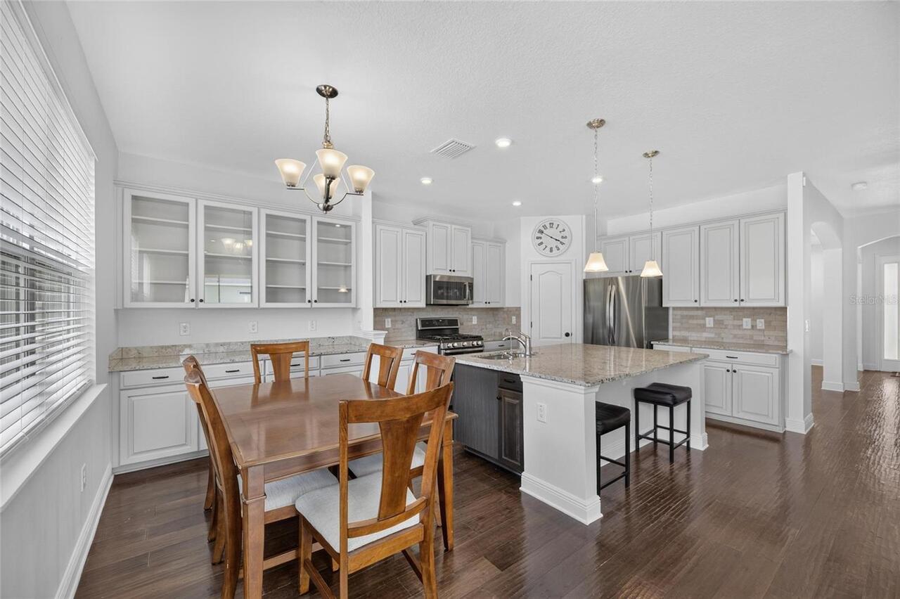 Listing Photo 18