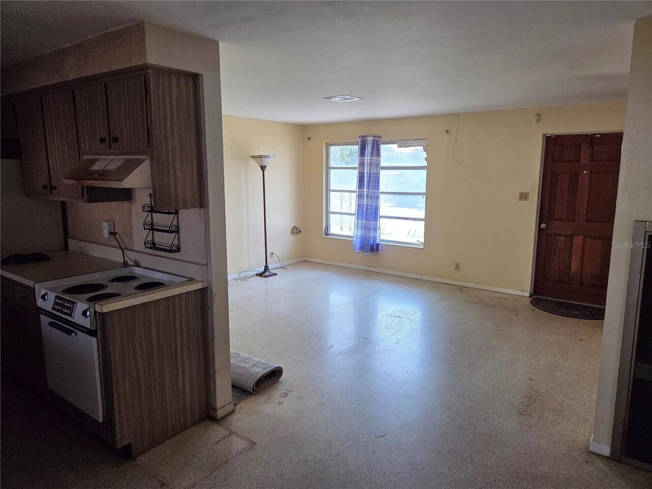 Listing Photo 6