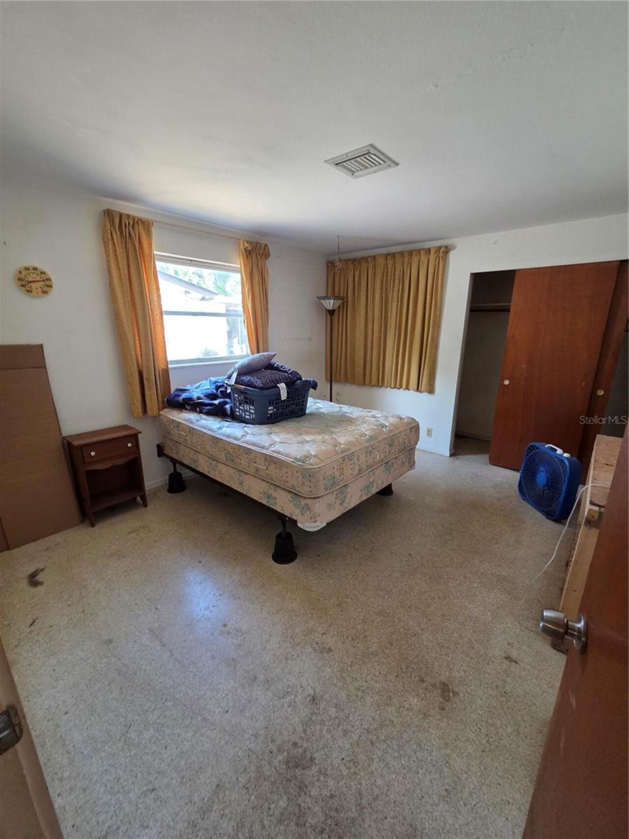 Listing Photo 9