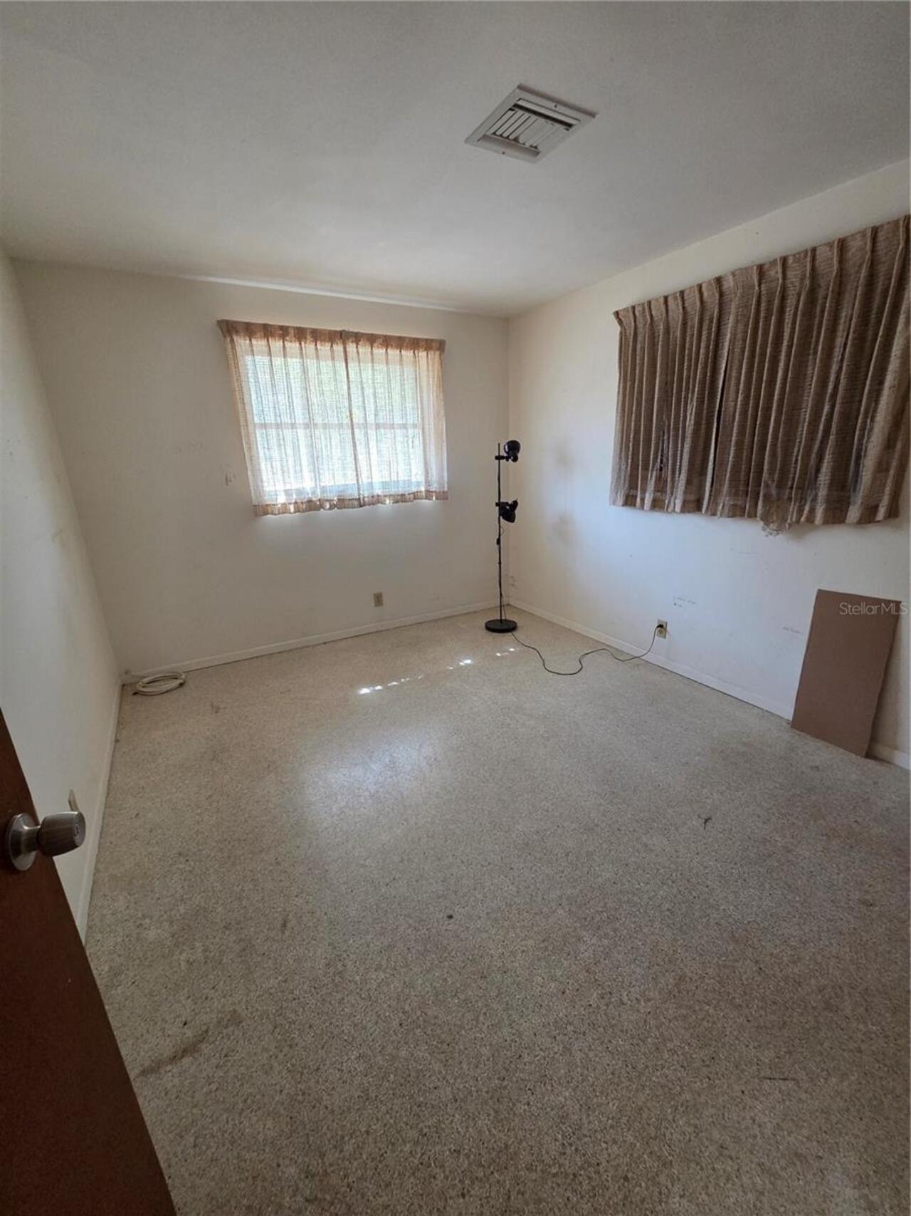Listing Photo 13