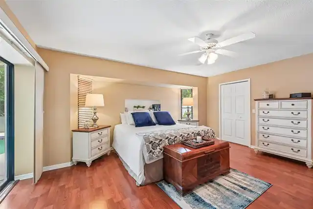 Listing Photo 16