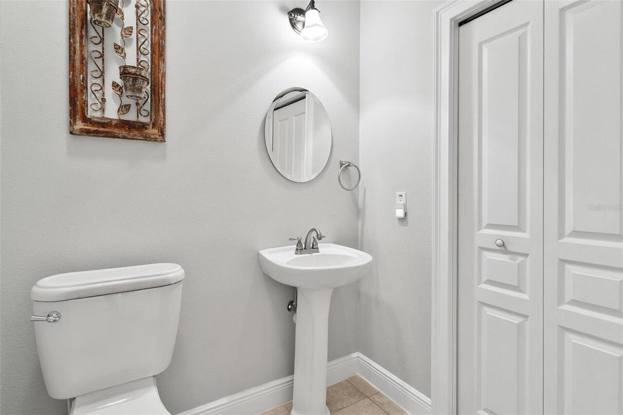 Listing Photo 10