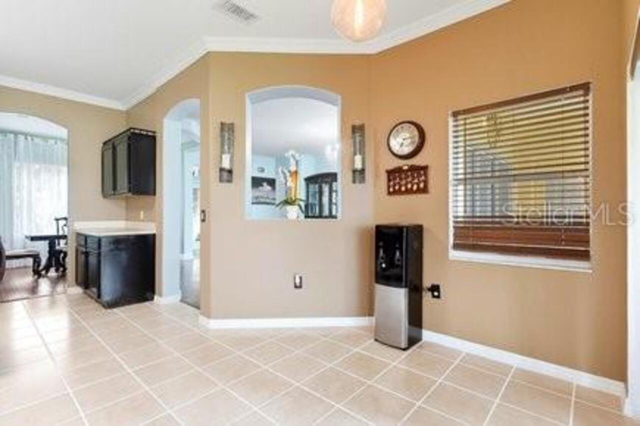 Listing Photo 7