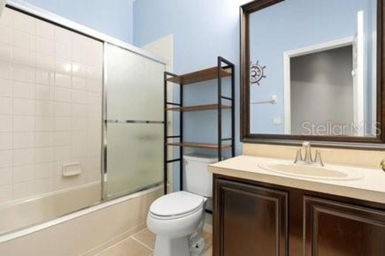 Listing Photo 18