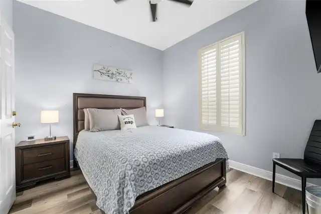 Listing Photo 17
