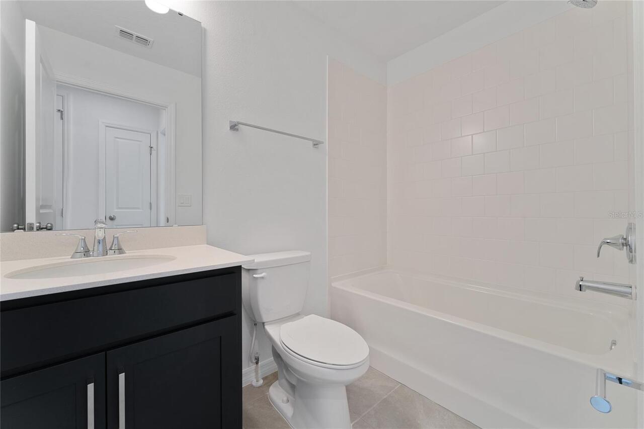 Listing Photo 14