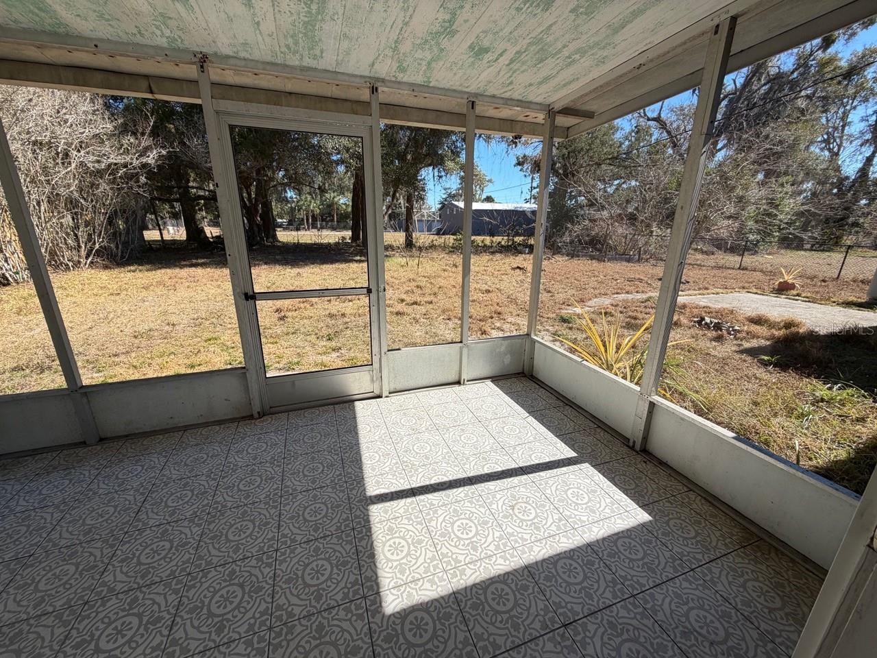 Listing Photo 8