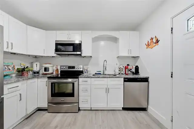 Listing Photo 21