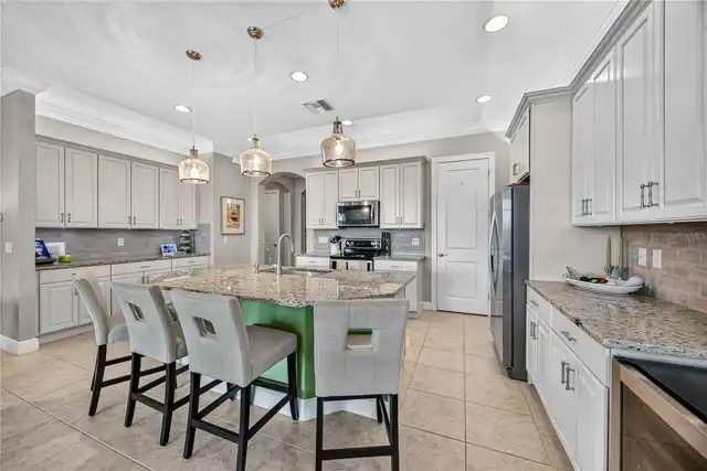 Listing Photo 25