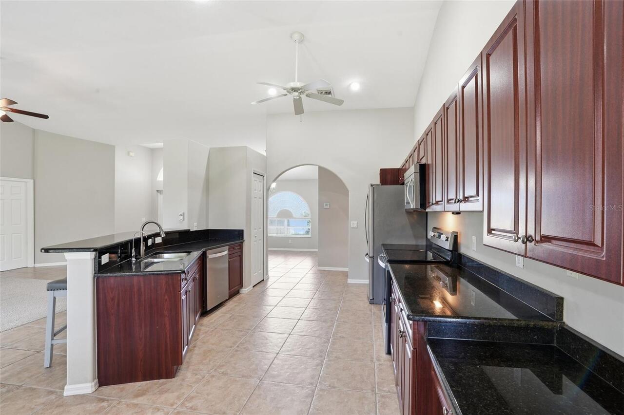 Listing Photo 15