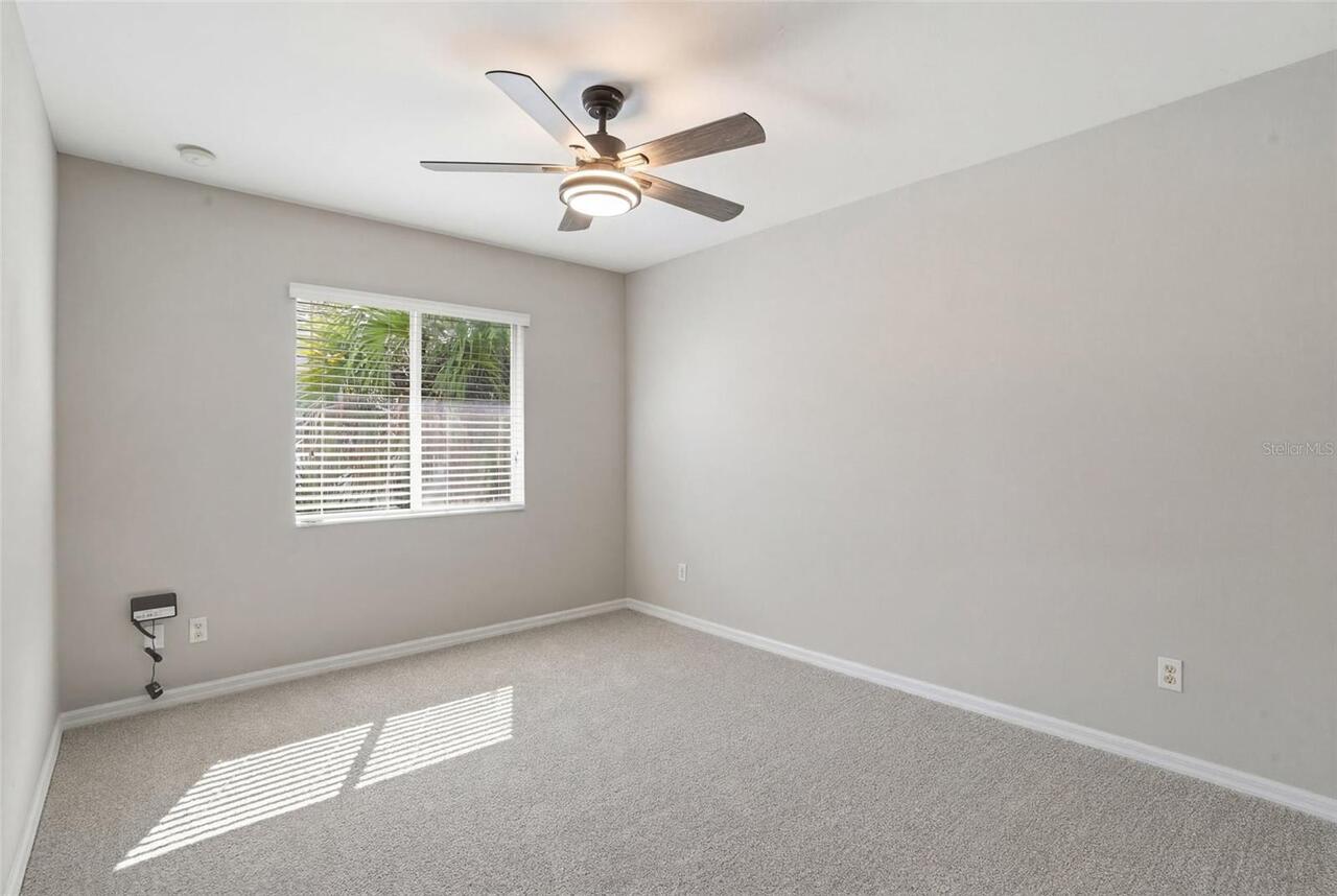 Listing Photo 28