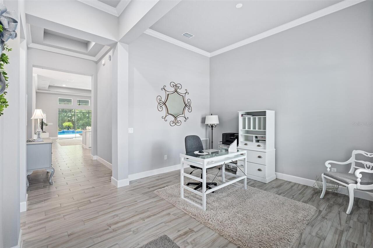 Listing Photo 11