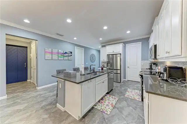 Listing Photo 18