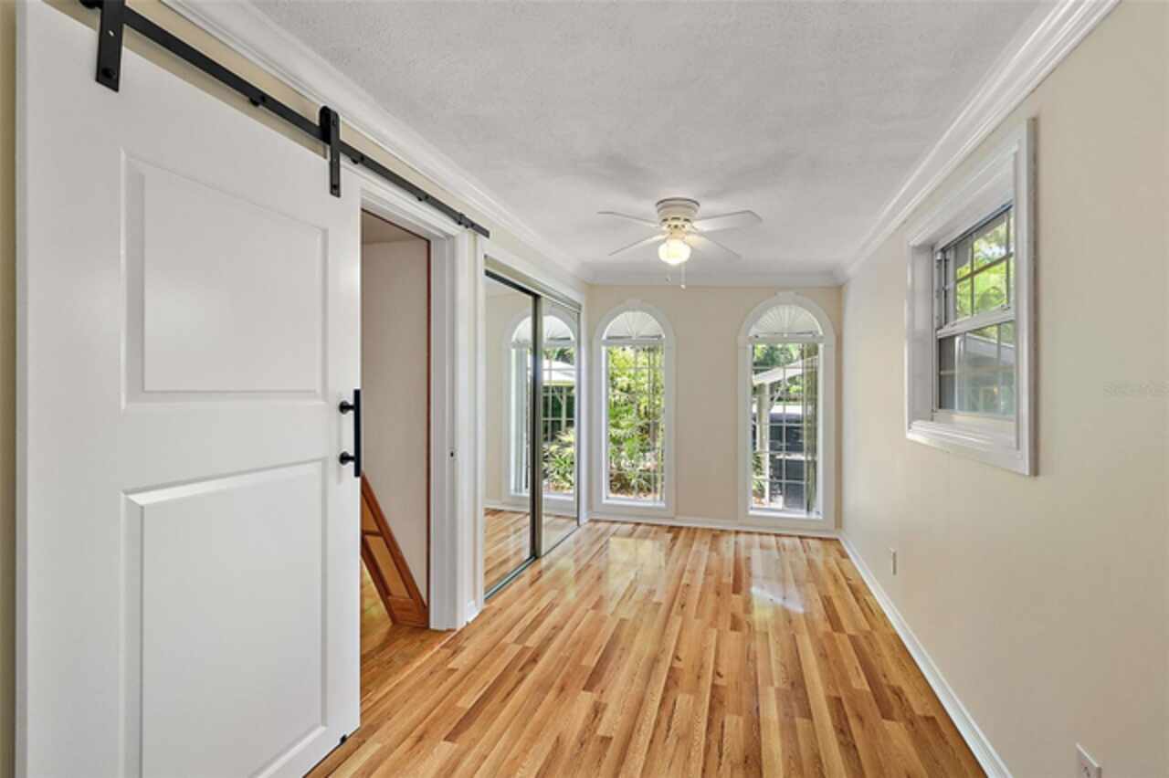Listing Photo 22