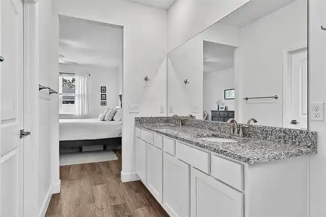 Listing Photo 38