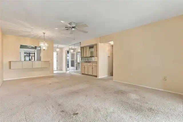 Listing Photo 9