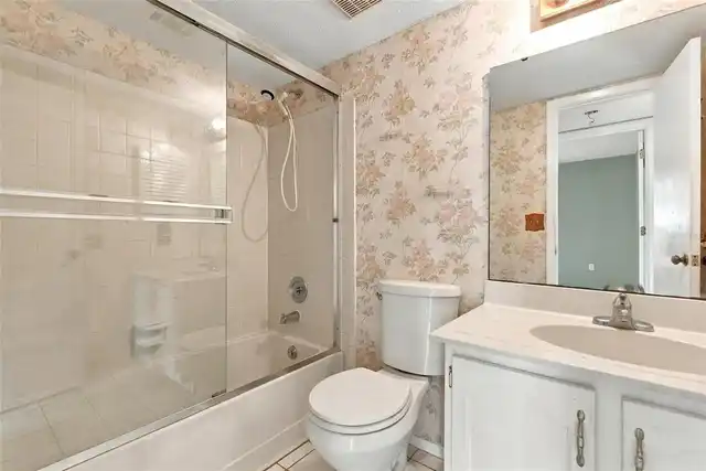 Listing Photo 24
