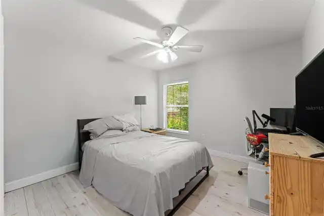 Listing Photo 25