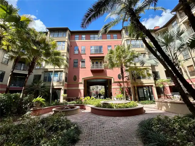 Listing Photo 10