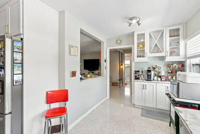 Listing Photo 15