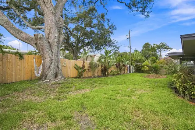 Listing Photo 33