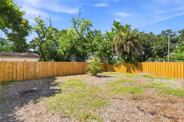 Listing Photo 25