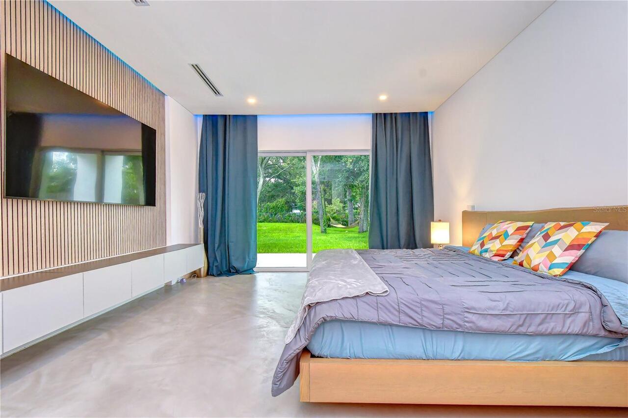 Listing Photo 20