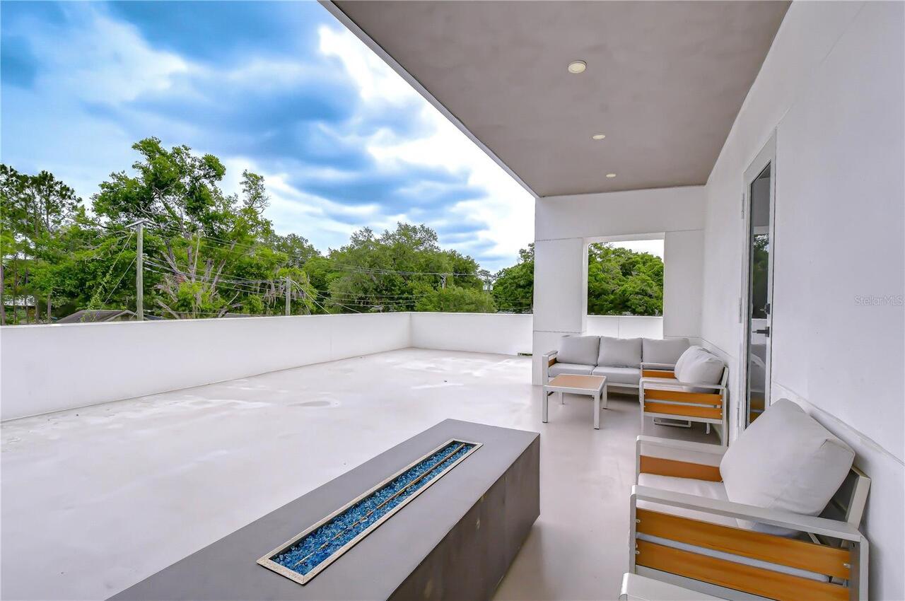 Listing Photo 38