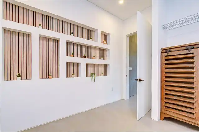 Listing Photo 23