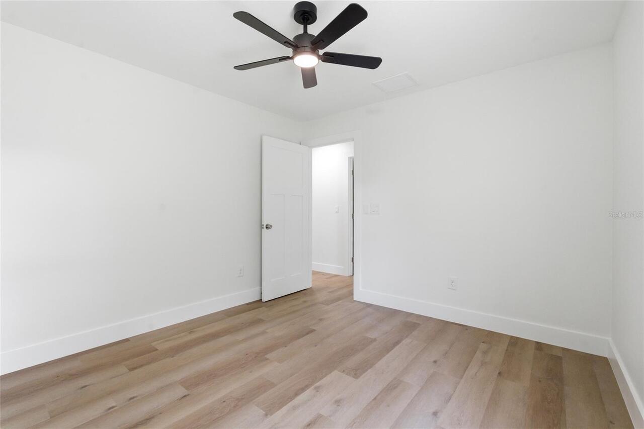 Listing Photo 20