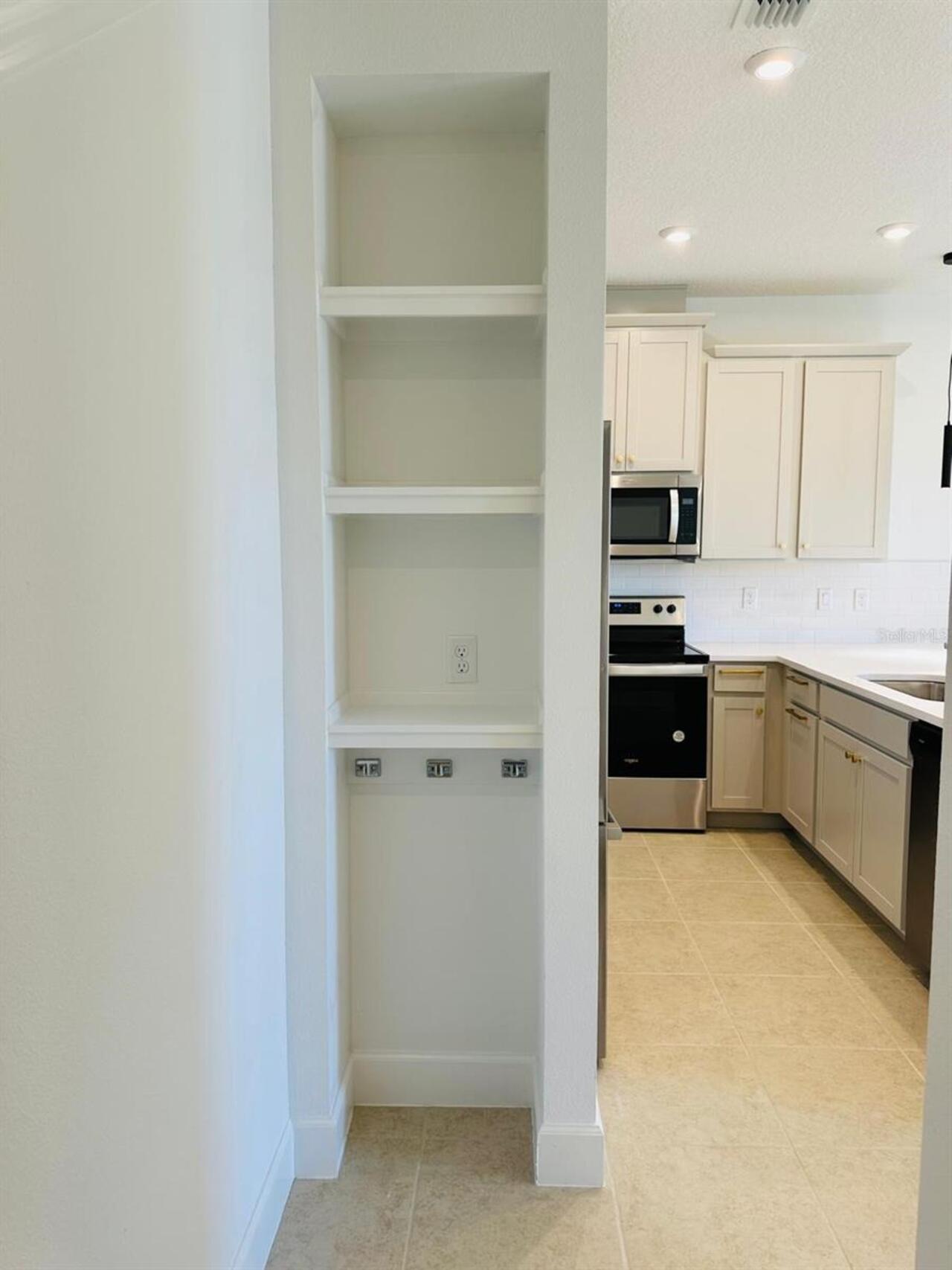 Listing Photo 9