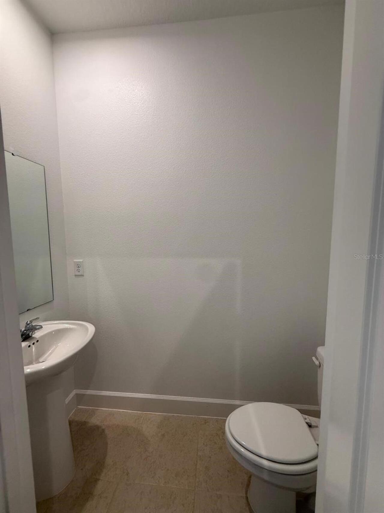 Listing Photo 10
