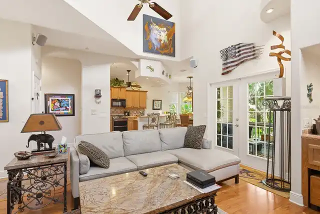 Listing Photo 17