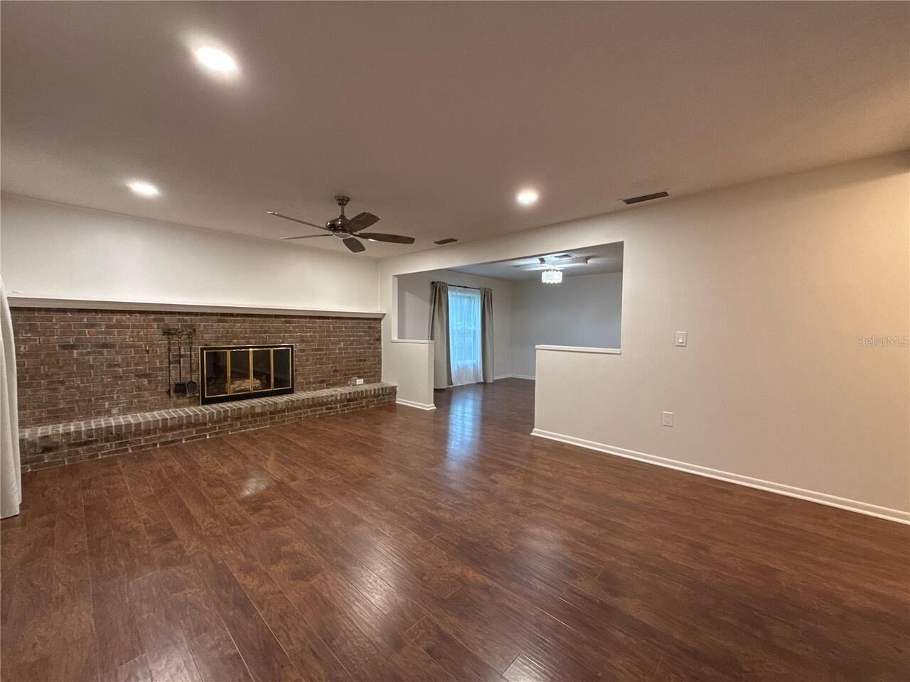 Listing Photo 7