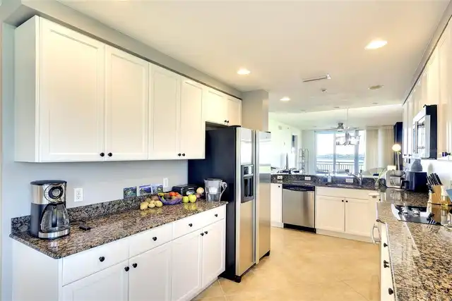 Listing Photo 17