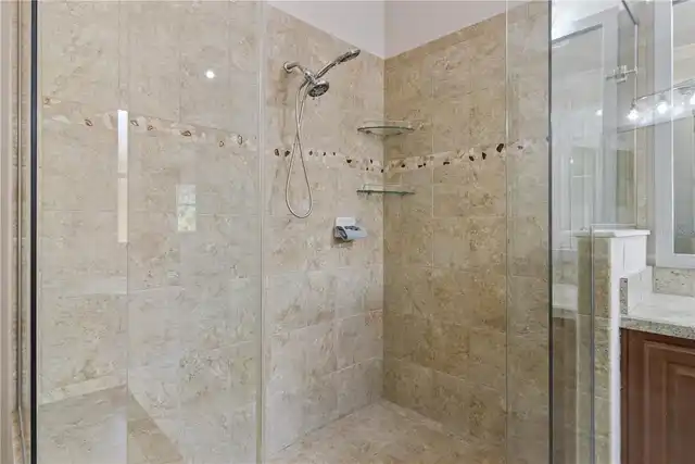 Listing Photo 29
