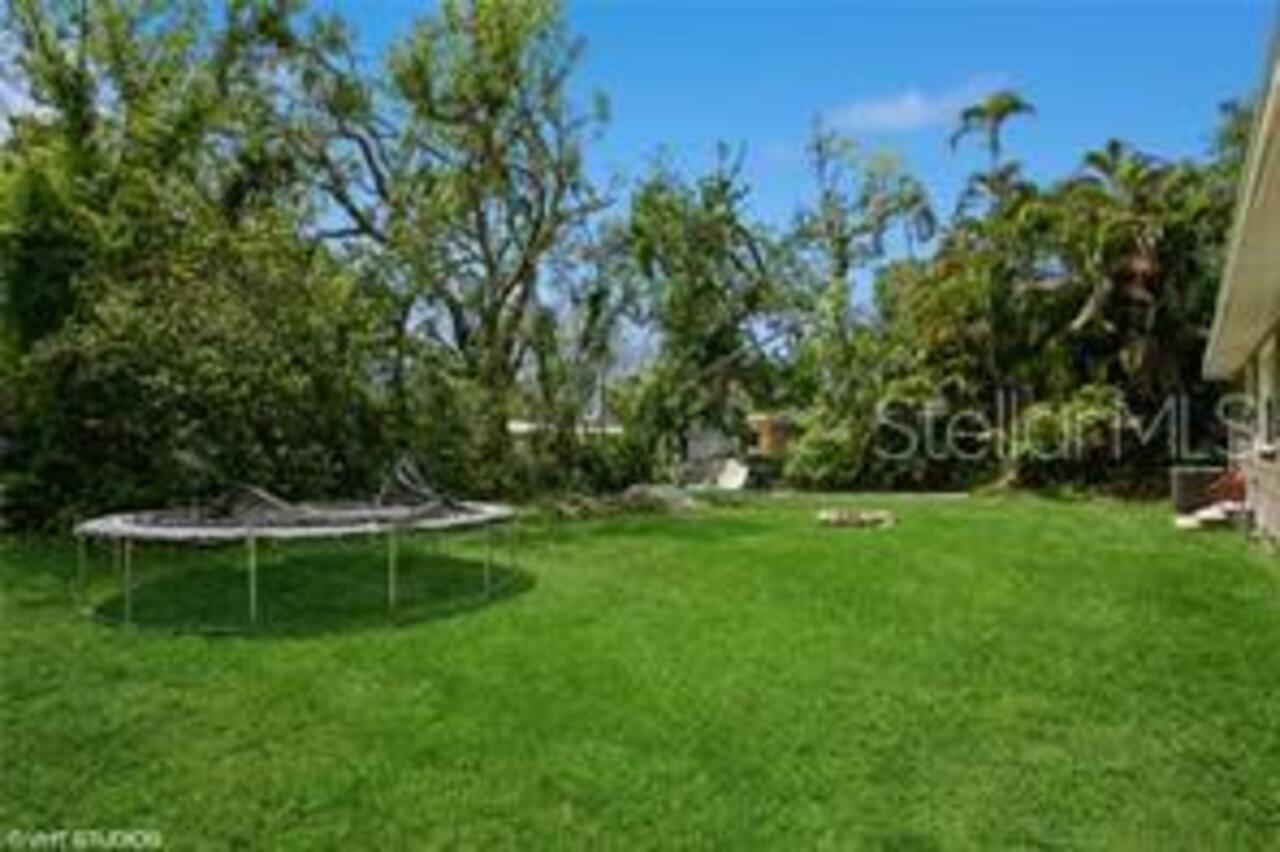 Listing Photo 33
