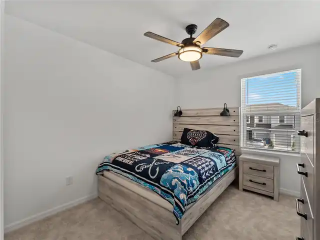 Listing Photo 15